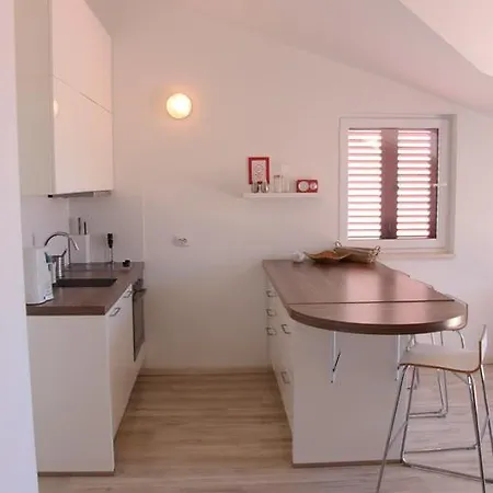 Anja Apartment *