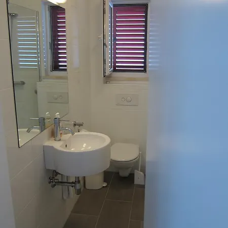 Anja Apartment Promajna